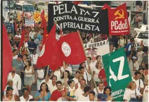 Ato contra a guerra no Iraque 4 de abril de 2003 Ivaldo Bezerra/ Lumen
