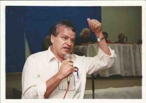 Assembléia dos bancários Unificada Campanha Salarial/ 2004 deputado estadual – Roberto Leandro. 24-08-2004 – Lumen/ Alexandre Albuquerque