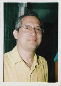 Reintegração dos Funcionários do Unibanco – E/D: Antônio Sérgio S. Silva (Func) – 16/02/2004(Foto: Alexandre Albuquerque/Lumen)