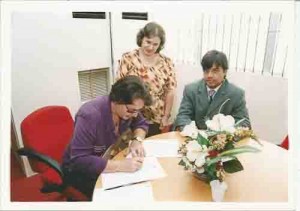 Reintegração HSBC, Ag. Boa Viagem – Oficial de Justiça, Ytany Bacelar (Func), Pedro Paulo(Adv.) – 03/09/2004(Foto: Alexandre Albuquerque/Lumen)
