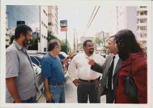 Reintegração dos Funcionários do Bandepe Centro - E/D: ), Marcelo Ferreira(Dir. SEEC/PE), Paulo Sobral(Dir. SEEC/PE) – 2004