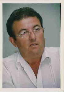 Givaldo Ferreira, pai de Domitila(Portadora da Sindrome Rett) – fev/2004(Foto: Ivaldo Bezerra/Lumen)