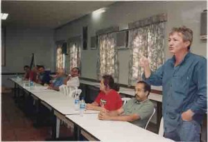 Reunião p/ Diretoria de Planejamento
D/E – Marlos Guedes, Fransisco Bitú, Vera Cysneiros, Paulo Velozo, Darci Leirte, José Iraildo, Solaney, Leonardo.(Moreno - 2004(Lumen)