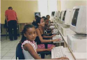 Inauguração Telecentro Sindicato dos Bancários 23 de novembro/ 2004