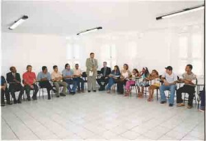 Inauguração Telecentro Sindicato dos Bancários 23 de novembro/ 2004 representante do Banco do Brasil (em pé)