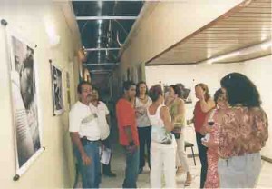 Exposição vivência / Jovina Aragão sede do sindicato 21 a 28/01/2005 Diretores : Rufino (frente c/ camisa branca) e João Carlos (camisa branca), emerenciana (vestido vermelha), Suzana (camisa branca) Alexandre Albuquerque/ Lumen
