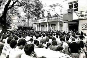 Campanha Salarial 12.09 à 01.10.90 greve nacional dos bancários