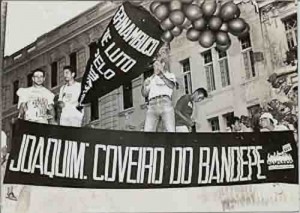 Passeata contra as 3000 demissões e fechamento das 98 ag. do Bandepe