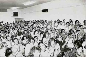 Ato contra as 3000 demissões e o fechamento das 98 ag do Bandepe – Out/91