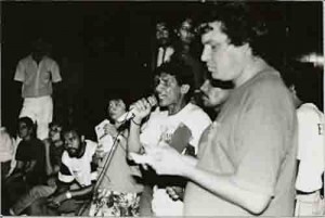 Ato contra os 3 meses da intervenção no Bandepe, fechamento das 98 ag.