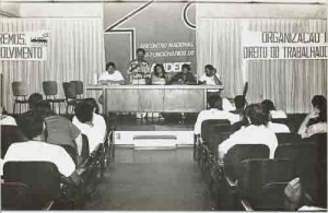 Passeata Contra o fechamento das Agências do Bandepe out. 91