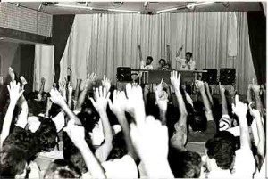 Campanha Salarial /92 – Assembleia dos Bancos Federais – 21/09/92 imagem fotos