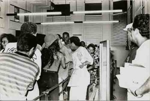 Ato sobre o Dia Internacional da Mulher nas agências bancárias em 19992