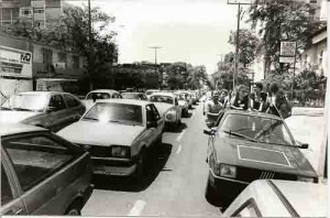 Carreata – 18/08/92 Imagem fotos