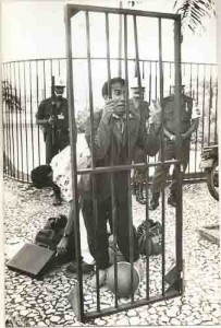 Campanha salarial 92 Manifestações nas agências para assembléia geral do dia 10.09.92