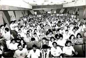 Assembléia Geral 14/09/93 Assembléia que rejeitou a greve imagem fotos
