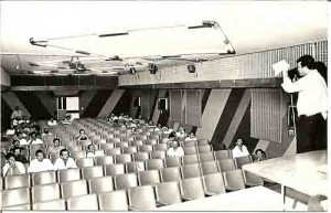 Assembléia Geral dia 09/09/93 Deflagração da greve imagem fotos