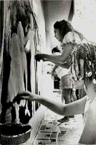 Bancárias pintando o 8 – 08 de março/ 93 imagem fotos: Ivaldo Bezerra