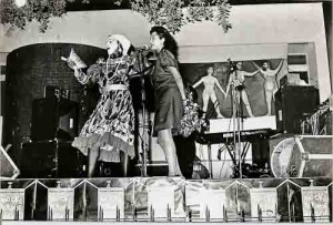 Festa 08/ março/ 93 Semana da Mulher imagem fotos