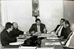 Reunião com os banqueiros e o sec. Augusto Costa sobre segurança bancária na SSP/PE em 04.05.94 imagem fotos