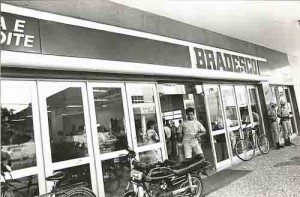 Projeto portas de Segurança bancária. Abril/94 imagem fotos