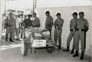Coleta dos votos da Eleição do Sindicato dos bancários em outubro/94 Imagem fotos