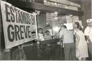 Campanha Salarial 95 Greve CEF