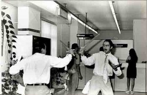 MANIFESTAÇÃO BANDEPE CONTRA AS 1200 DEMISSÕES ANUNCIADAS DE 8 A 11/96