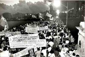 Defesa do BANDEPE passeata contra a privatização 1997