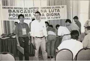 Encontro Nacional Bancários Campanha Salarial/97 SP
Leonardo Espíndola(SEEC/PE); Roberto Leandro(Sec. Geral.SEEC/PE) 
 – 1 e 2 /08/1997