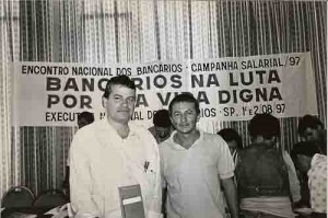 Encontro Nacional Bancários Campanha Salarial/97 SP
Roberto Leandro(Sec. Geral.SEEC/PE); Marlos Guedes(Dir. Intersindical SEEC/PE)
– 1 e 2 /08/1997