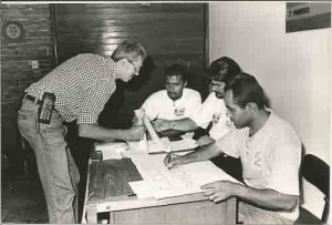 Eleição Sindical 1997 1º turno votação na Caixa Cais do Apolo