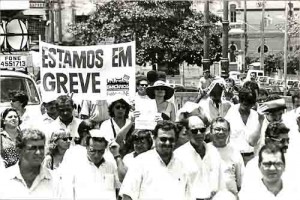 Greve do Bandepe 8 dias – 1998 Passeata de protesto imagem fotos