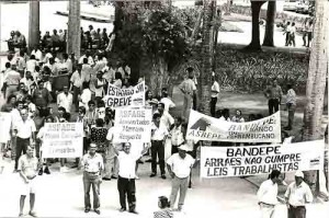 Greve do Bandepe 8 dias – 1998 Passeata de protesto imagem fotos