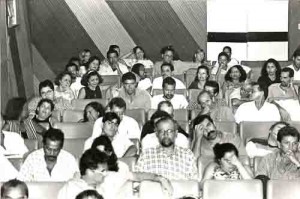 Assembléia do Bandepe 04/03/98 – 94 pessoas decidem esperar proposta banco – Dia 13