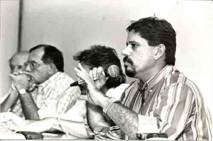 Assembléia do Bandepe 26.05.98 (sede do sindicato) E/D João Carlos, Marcos, Sobral - Beto Oliveira/ imagem fotos