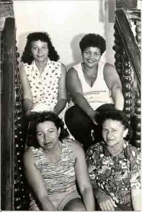 Mulheres Trabalhadoras Rurais 08-março-98 E/D: em cima : Mª Aparecida do Nascimento; Luciene Gonçalves da Silva. Em baixo: Mª José de Carvalho; Maria José dos Santos Jucá. Imagem fotos