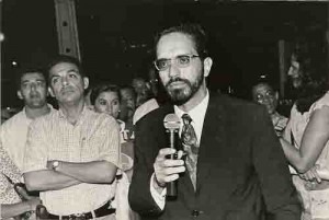 Maurício Rands – Durante Greve do BANDEPE – Assessoria Jurídica do Sindicato – junho/1998(Foto: Lumen)