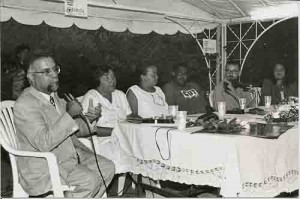 Quinta do Livro. Lançamento da Revistas da CUT “Mulheres Sindicalistas fazem história em Pernambuco” - Dilson Peixoto(PT) c/ Microfone)