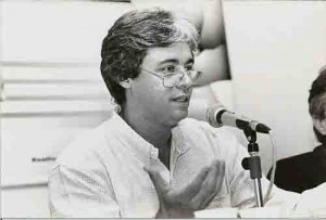 Mozart Neves( Reitor da UFPE) Reverter – jun/1998(Foto: Inaldo Bezerra)