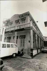 Fachada da sede do sindicato em recuperação maio /98