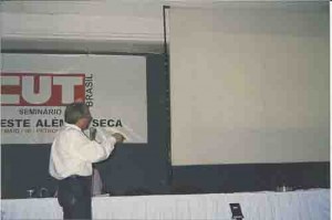 Seminário “O NE além da seca” CUT/PE Petrolina – 27 e 28/05/98 Everardo Porto (sec. ad. DEPE)