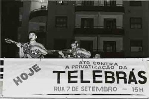 Ato Contra a Privatização da Telebrás( em frente as Lojas Americanas-Rua 7 de Setembro)
Jorge Pereza(Pres. CUT/PE) – 21/07/1998