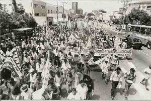 Marcha pela Reforma Agrária – Promoção MST – sexta-feira, 17/04/1998(Foto: Beto Oliveira)