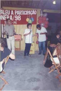 Confraternização/98 diretores e funcionários do SEEC/PE